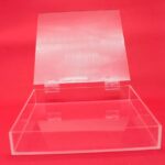 Caja con tapa y bisagra 3