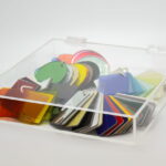 Box with methacrylate lid and hinges