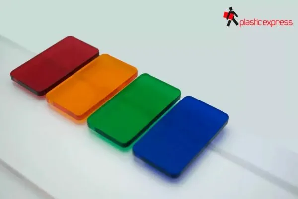 Metacrilato color transparente