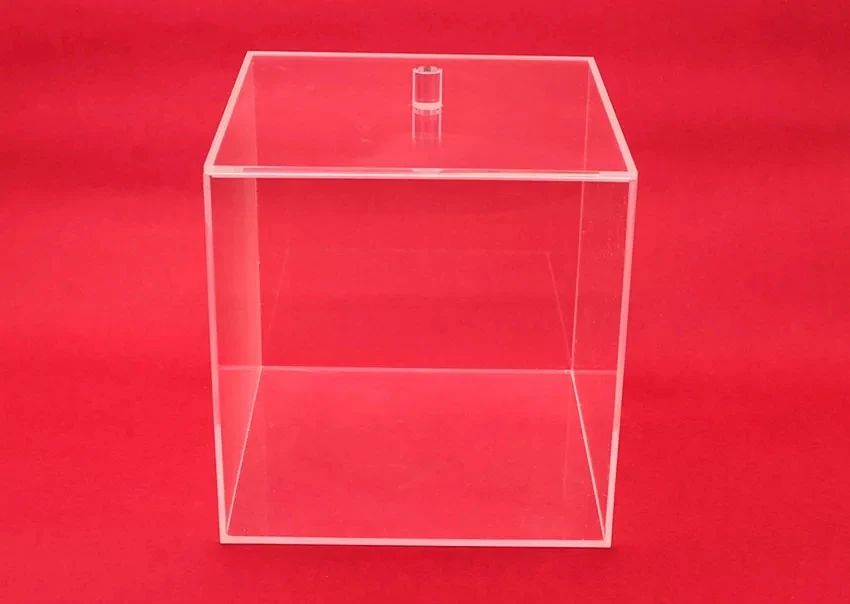 Caja cuadrada de metacrilato