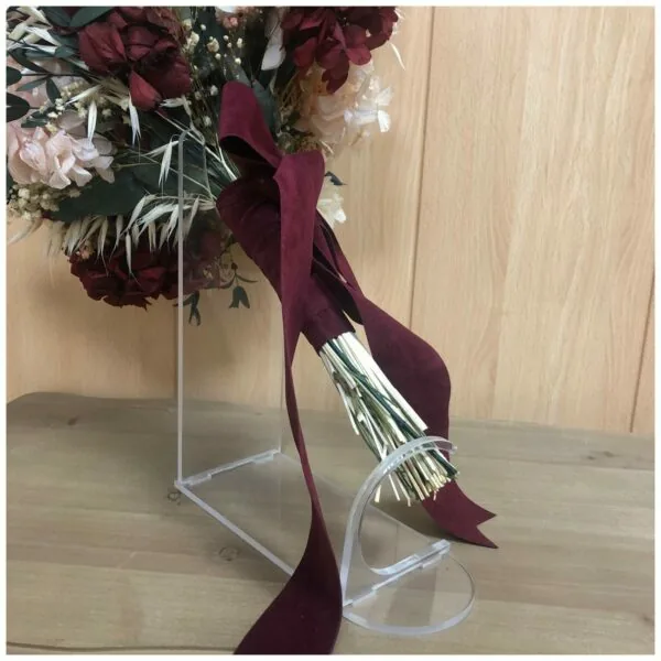 Soporte de metacrilato para ramos de flores