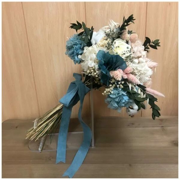 Soporte de metacrilato para ramos de flores